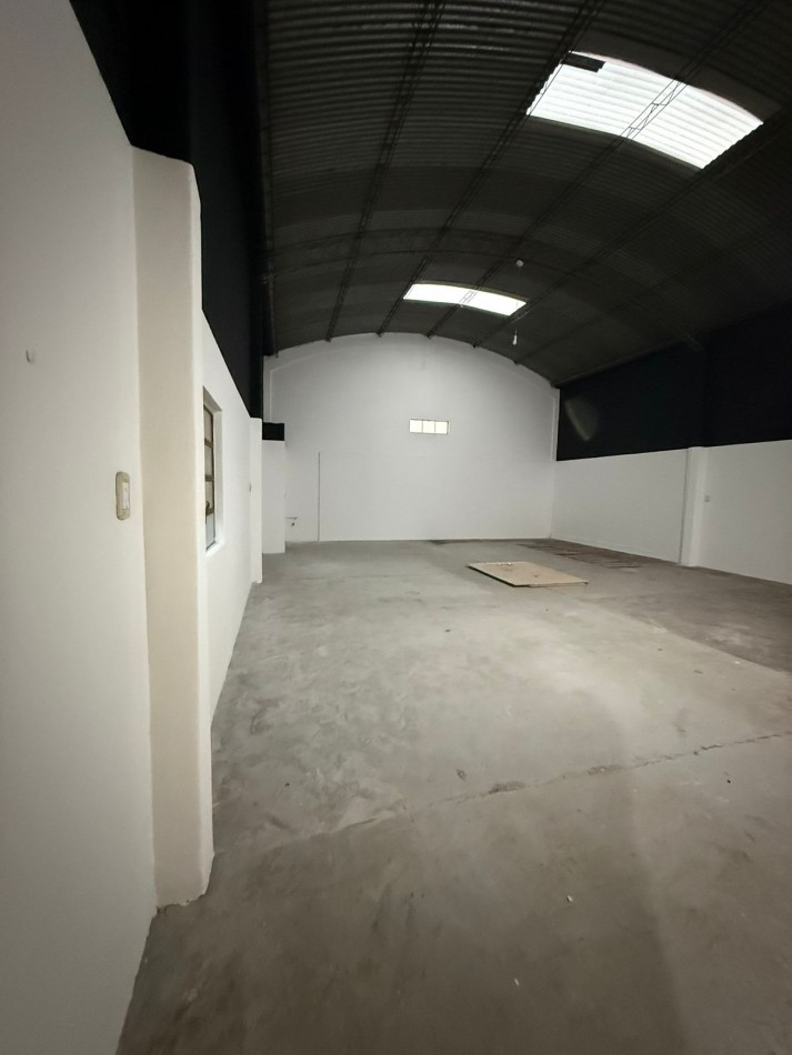 SE ALQUILA / GALPON / BARRIO LA MADRID