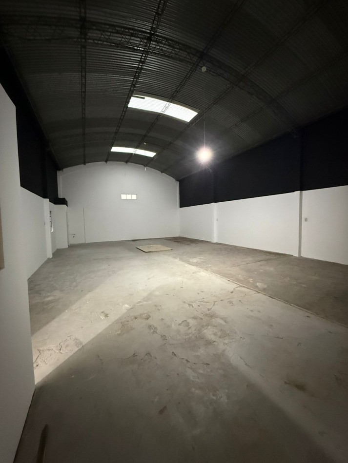 SE ALQUILA / GALPON / BARRIO LA MADRID