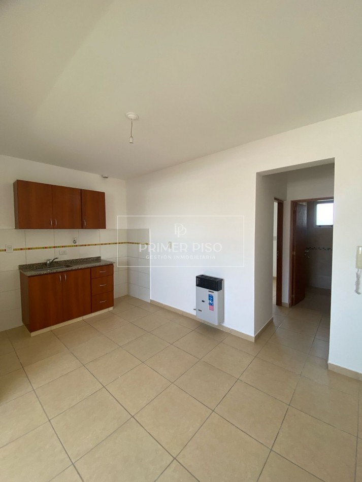 SE ALQUILA / DEPTO 1 DORMITORIO / BARRIO CENTRO