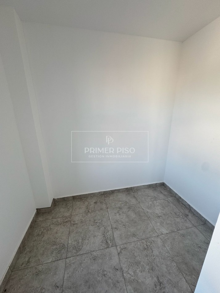 SE VENDE / DUPLEX / BARRIO SOLARES DEL NORTE