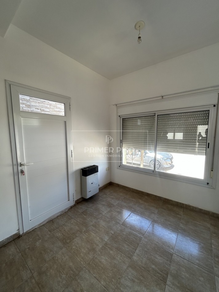 ALQUILER / CASA / SAN JUAN BAUTISTA