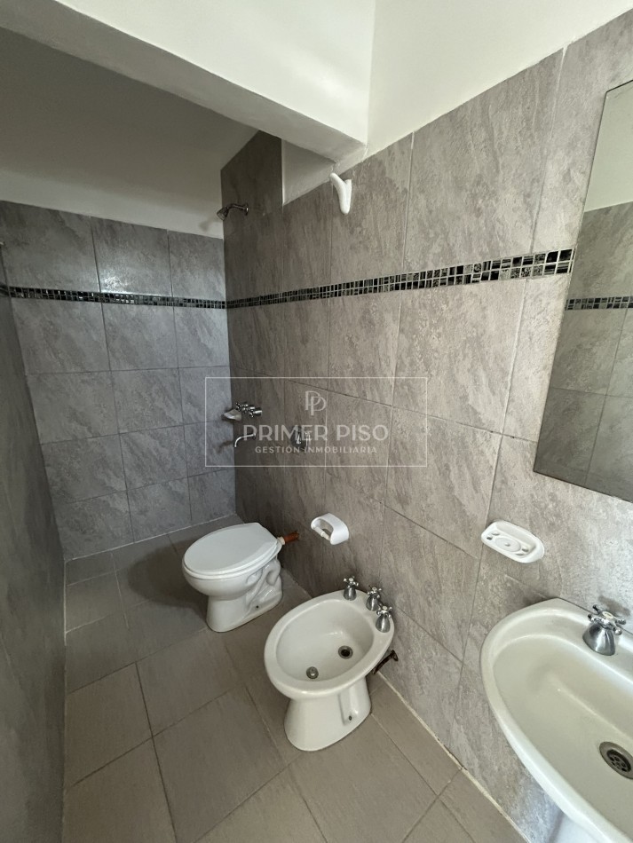 SE ALQUILA / DEPTO. 2 DORMITORIOS / BARRIO SAN JUAN BAUTISTA