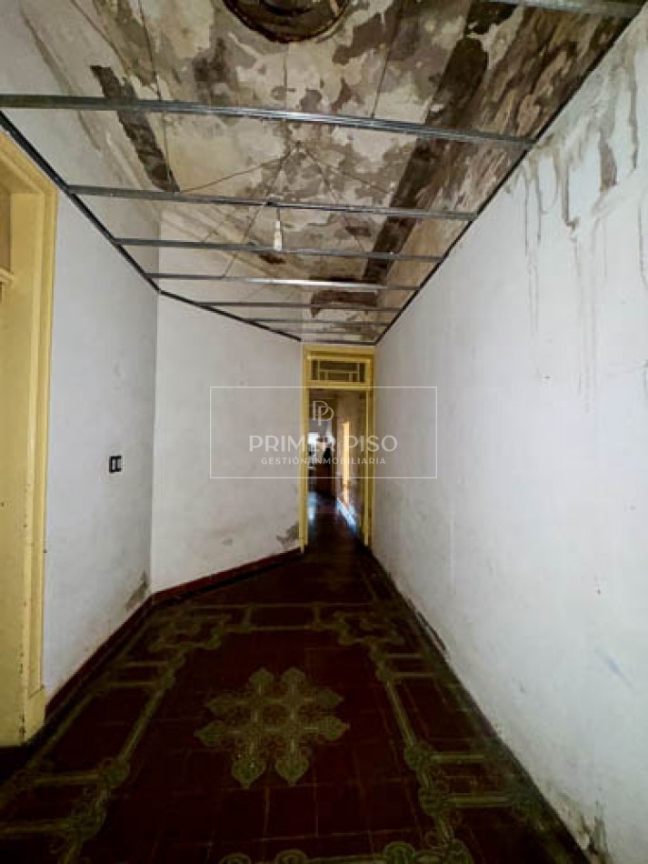 Casa para refaccion en venta | Barrio Centro Sur