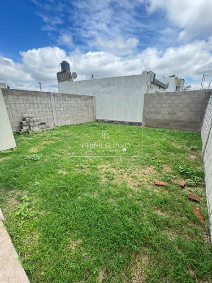 VENTA / DUPLEX / BARRIO CTALAMUCHITA