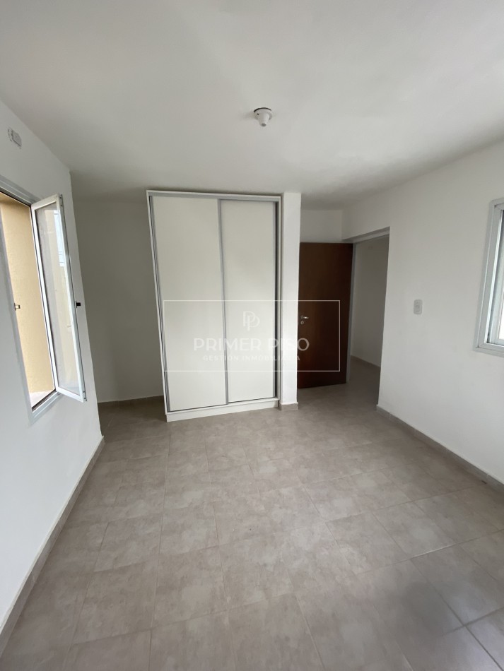 ALQUILER / DUPLEX / BARRIO SAN JUAN BAUTISTA