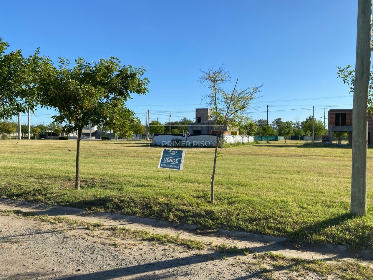 SE VENDE / LOTES / VILLA ALBERTINA