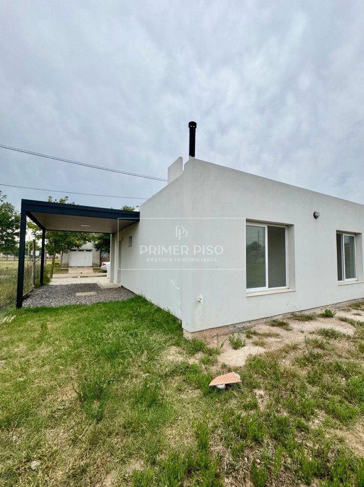 SE VENDE / CASA / BARRIO VILLA ALBERTINA