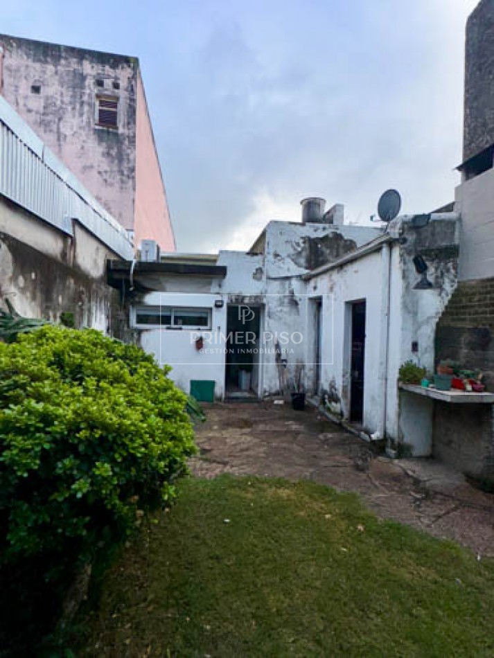 Casa para refaccion en venta | Barrio Centro Sur
