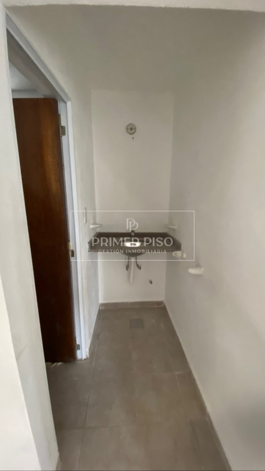 ALQUILER / DUPLEX / BARRIO SAN JUAN BAUTISTA