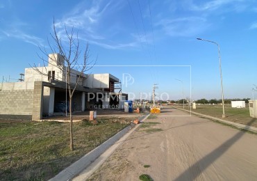 SE VENDE LOTE / BARRIO NATALINA / VILLA NUEVA