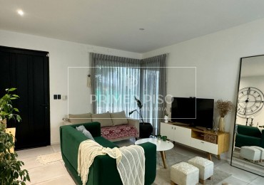 VENTA - ALQUILER  / CASA / BARRIO LAS LILAS