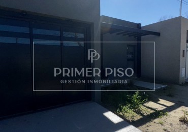 VENTA | CASA / BARRIO JARDINES DEL GOLF
